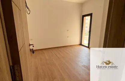 شقة - 3 غرف نوم - 2 حمامات للايجار في مون ريزيدنس - فيفث سكوير - التجمع الخامس - مدينة القاهرة الجديدة - القاهرة