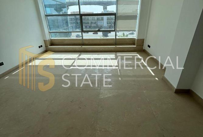 60470953 - Property Main Image