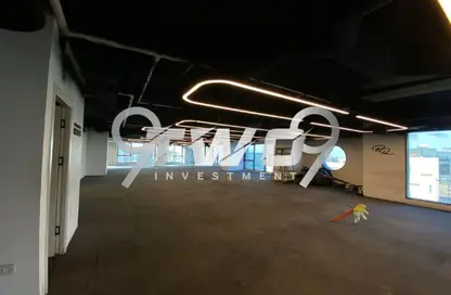 Office Space - 5 Bedrooms - 2 Bathrooms for rent in Concord Plaza - South Investors Area - New Cairo City - Cairo