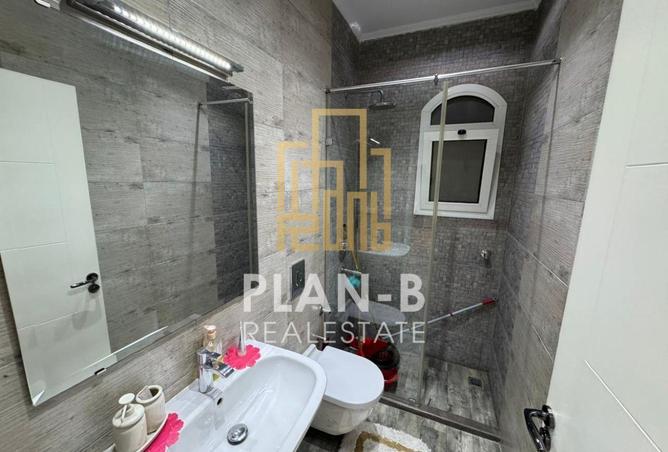 8700672 - Property Image 2