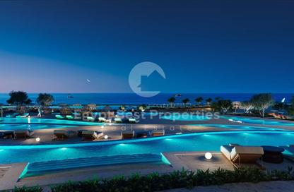 Chalet - 2 Bedrooms - 2 Bathrooms for sale in Ramla - Ras Al Hekma - North Coast