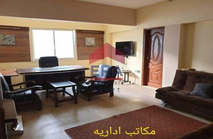 محل - استوديو للبيع في شارع 3 - المنطقة الصناعية - مدينة العبور - القليوبية