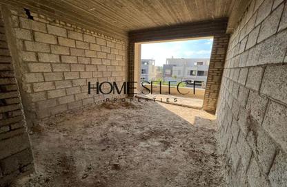 Villa - 4 Bedrooms - 5 Bathrooms for sale in The Crown - Cairo Alexandria Desert Road - 6 October City - Giza