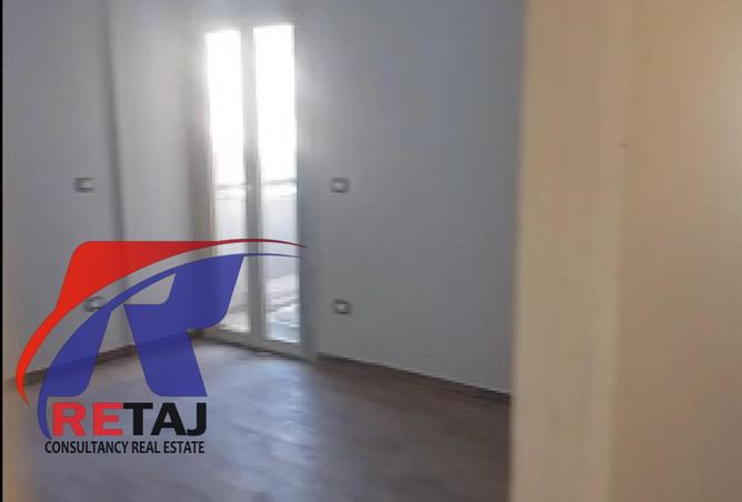 8569606 - Property Image 3