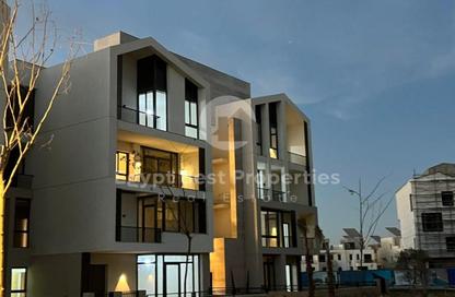 Townhouse - 3 Bedrooms - 3 Bathrooms for sale in Vye Sodic - New Zayed City - Sheikh Zayed City - Giza