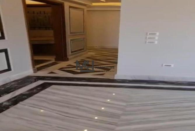 73772393 - Property Main Image