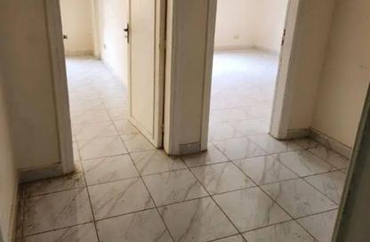 Apartment - 2 Bedrooms - 1 Bathroom for rent in Abdallah Ibn Al Taher St. - 6th Zone - Nasr City - Cairo