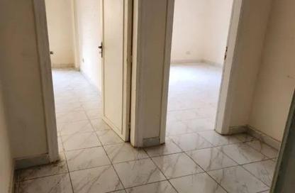 Apartment - 2 Bedrooms - 1 Bathroom for rent in Abdallah Ibn Al Taher St. - 6th Zone - Nasr City - Cairo