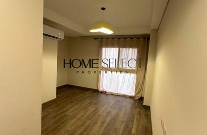 Apartment - 3 - 2 for rent in Park Side Residence - Zed Towers - Sheikh Zayed Compounds - Sheikh Zayed City - Giza