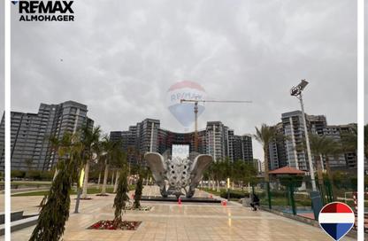 Apartment - 2 Bedrooms - 2 Bathrooms for rent in Village West - Sheikh Zayed Compounds - Sheikh Zayed City - Giza