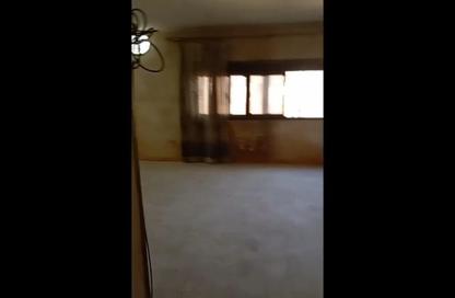 Apartment - 3 Bedrooms - 2 Bathrooms for sale in Al Falouga St. - 1st Zone - Nasr City - Cairo
