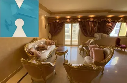 Apartment - 3 Bedrooms - 3 Bathrooms for sale in Hadayek Al Mohandessin - 4th District - Sheikh Zayed City - Giza Apartment - 3 Bedrooms - 3 Bathrooms for sale in Hadayek Al Mohandessin - 4th District - Sheikh Zayed City - Giza