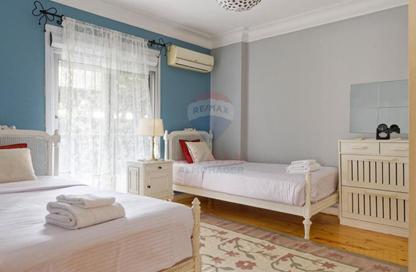 Apartment - 3 Bedrooms - 2 Bathrooms for sale in Youssef Kamel St. - Zamalek - Cairo Apartment - 3 Bedrooms - 2 Bathrooms for sale in Youssef Kamel St. - Zamalek - Cairo