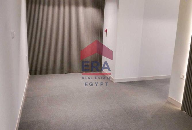 8630804 - Property Image 3