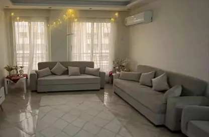 شقة - 3 غرف نوم - 2 حمامات للايجار في حى القرنفل - التجمع الخامس - مدينة القاهرة الجديدة - القاهرة