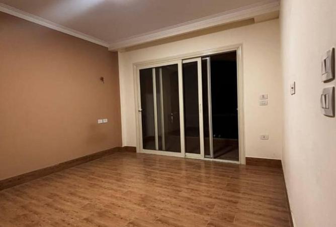 54239428 - Property Image 2