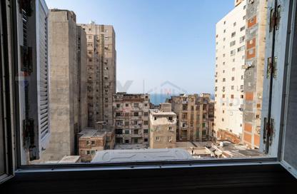 Apartment - 3 Bedrooms - 2 Bathrooms for sale in Sporting - Hay Sharq - Alexandria
