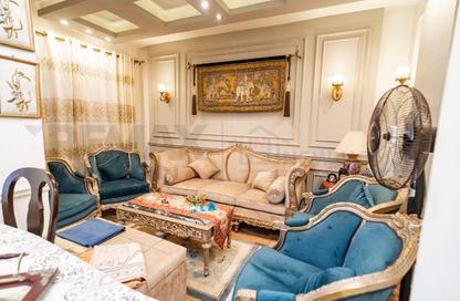 Apartment - 3 Bedrooms - 2 Bathrooms for sale in Sporting - Hay Sharq - Alexandria