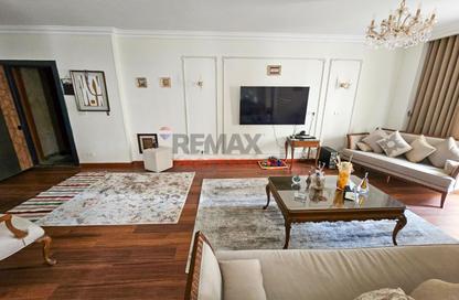 Apartment - 3 Bedrooms - 3 Bathrooms for sale in Vee Sawari - Waterfront - Sawary - Alexandria Compounds - Alexandria