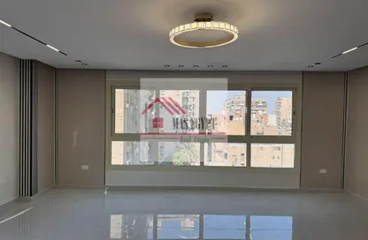 Apartment - 3 Bedrooms - 3 Bathrooms for sale in Al Mesaha St. - Dokki - Giza