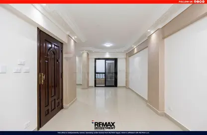 Apartment - 2 Bedrooms - 2 Bathrooms for sale in El Gaish Road - Miami - Hay Awal El Montazah - Alexandria Apartment - 2 Bedrooms - 2 Bathrooms for sale in El Gaish Road - Miami - Hay Awal El Montazah - Alexandria