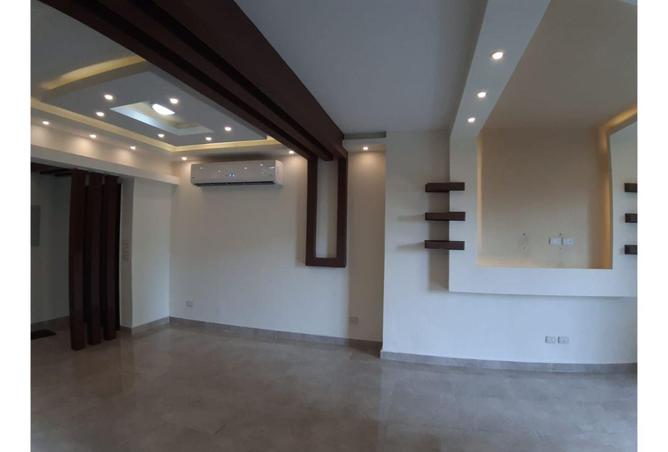 52451785 - Property Image 3