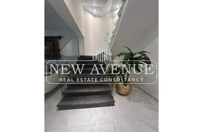 Townhouse - 4 Bedrooms - 5 Bathrooms for sale in District 5 - 5th Settlement Compounds - The 5th Settlement - New Cairo City - Cairo