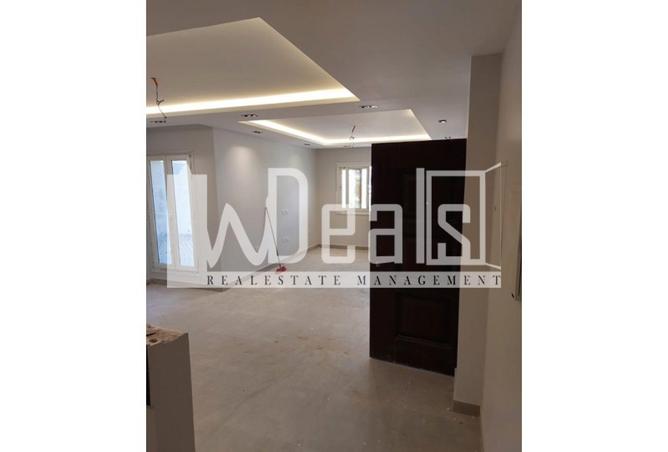 58493151 - Property Image 3