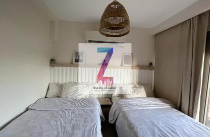 Chalet - 2 Bedrooms - 2 Bathrooms for rent in Marassi - Sidi Abdel Rahman - North Coast