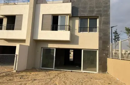 فيلا - 4 غرف نوم - 4 حمامات للبيع في ذا كراون - طريق مصر اسكندرية الصحراوي - مدينة 6 أكتوبر - الجيزة