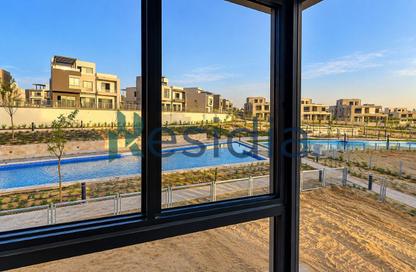 فيلا - 5 - 5 للبيع في ذا كراون - طريق مصر اسكندرية الصحراوي - مدينة 6 أكتوبر - الجيزة