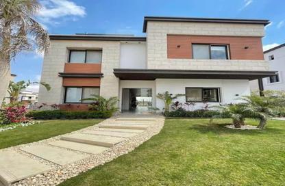 Villa - 4 - 5 for sale in Azzar - 5th Settlement Compounds - The 5th Settlement - New Cairo City - Cairo