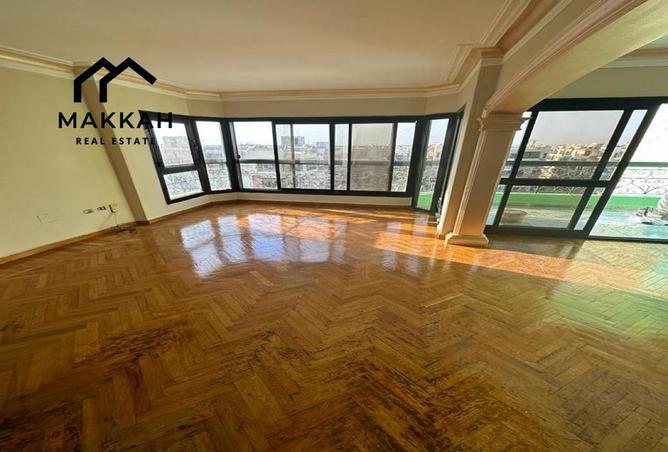 56240426 - Property Image 2