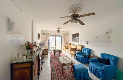 Apartment - 3 Bedrooms - 2 Bathrooms for sale in Sidi Gaber - Hay Sharq - Alexandria