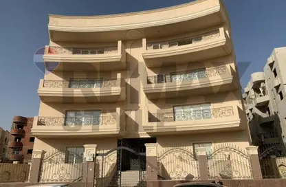 Whole Building for sale in 4th Neighborhood - 5th Area - Shorouk City - Cairo