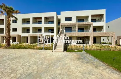 Chalet - 2 Bedrooms - 2 Bathrooms for sale in Azha - Al Ain Al Sokhna - Suez