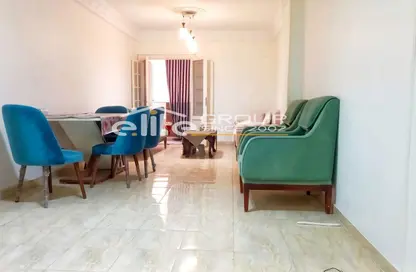 شقة - 3 غرف نوم - 1 حمام للبيع في محرم بك - حي وسط - الاسكندرية