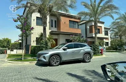 Townhouse - 5 Bedrooms - 5 Bathrooms for sale in Azzar - 5th Settlement Compounds - The 5th Settlement - New Cairo City - Cairo