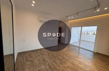 (بنتهاوس  (روف - 3 غرف نوم - 3 حمامات للبيع في هايد بارك - مدينة القاهرة الجديدة - القاهرة