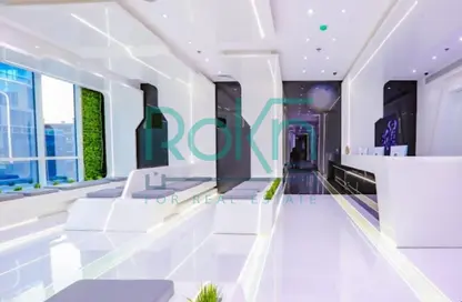 عيادة - 4 غرف نوم - 2 حمامات للبيع في كابيتال بيزنس بارك - محور 26 يوليو - الشيخ زايد - الجيزة