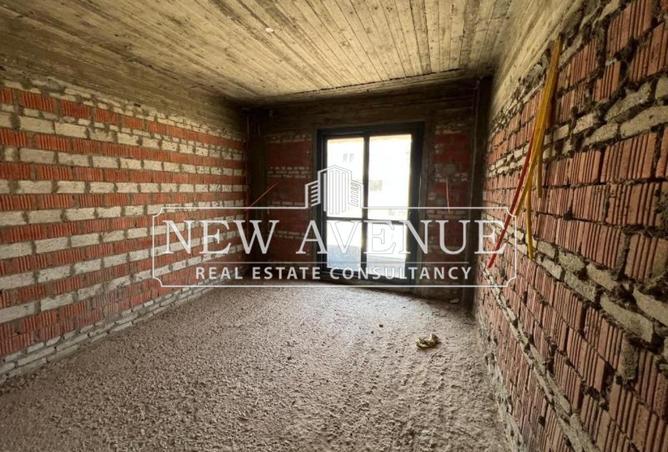 8586008 - Property Image 2