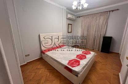 Apartment - 4 Bedrooms - 4 Bathrooms for rent in Ismail Mohamed St. - Zamalek - Cairo Apartment - 4 Bedrooms - 4 Bathrooms for rent in Ismail Mohamed St. - Zamalek - Cairo