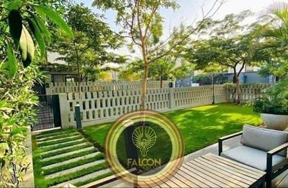 Apartment - 2 Bedrooms - 2 Bathrooms for sale in El Patio Sola - El Patio - El Shorouk Compounds - Shorouk City - Cairo
