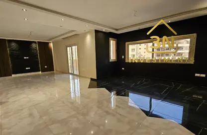 Apartment - 4 Bedrooms - 3 Bathrooms for rent in American University Housing District - 5th Settlement Compounds - The 5th Settlement - New Cairo City - Cairo