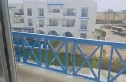 Chalet - 2 Bedrooms - 2 Bathrooms for sale in Mountain View - Ras Al Hekma - North Coast