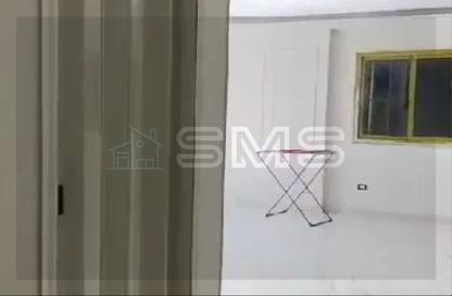 Apartment - 3 Bedrooms - 3 Bathrooms for sale in South Lotus - El Lotus - New Cairo City - Cairo