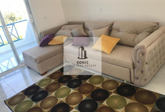 98553194 - Property Image 3