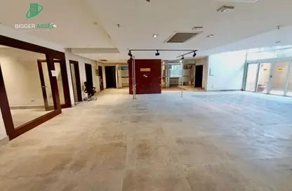 مساحات مكتبية - 5 غرف نوم - 2 حمامات للايجار في شارع 206 - دجلة - حي المعادي - القاهرة