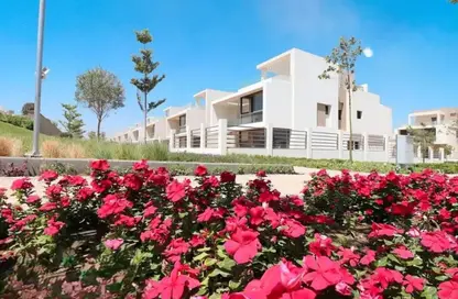 Townhouse - 4 Bedrooms - 3 Bathrooms for sale in Moon Residences - Fifth Square - The 5th Settlement - New Cairo City - Cairo