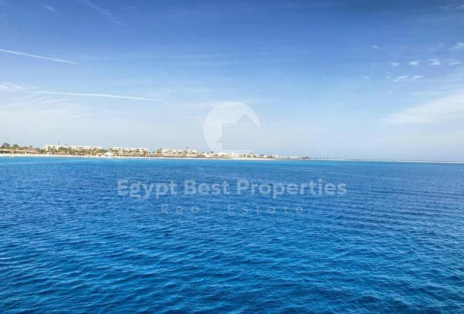 8574860 - Property Image 2